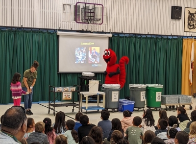 Blacow Elementary School in Fremont launched their transition to reusable foodware with a school assembly. 